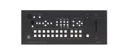 Vía T-Bar o botón Take  4 puertos RS-485 RS-232Alimentación  12V Kramer  VP−747T